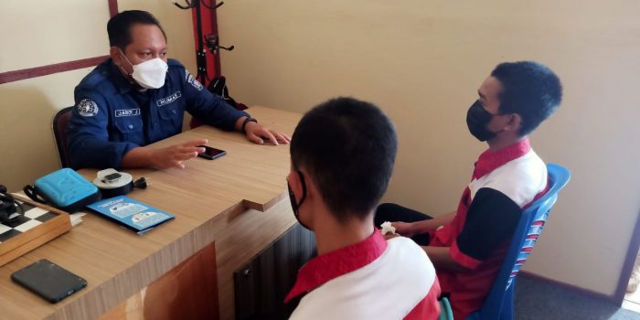 Humas Polres Bartim Terima Siswa Magang Dari SMK Jurusan Multimedia 1 Humas Polres Bartim Terima Siswa Magang Dari SMK Jurusan Multimedia 1