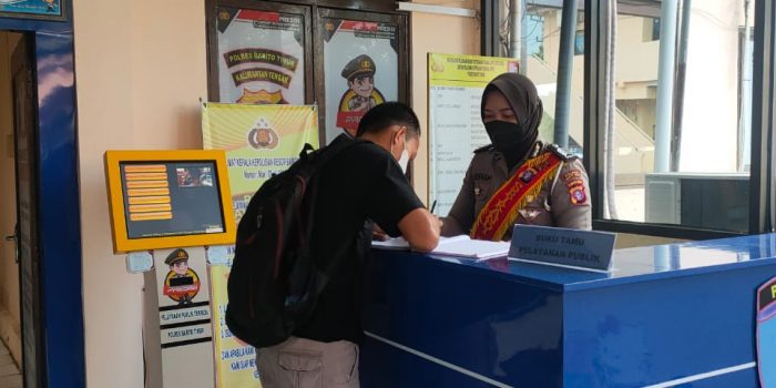 Wujutkan Pelayanan Prima, Satlantas Polres Brtim Tampilkan Srikandi Di Ruang Yanlik 1 Wujutkan Pelayanan Prima, Satlantas Polres Brtim Tampilkan Srikandi Di Ruang Yanlik 1