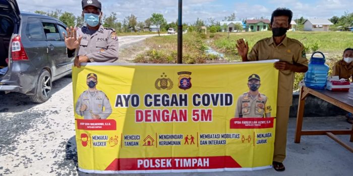Minimalisir Kasus Covid-19 di Timpah, Aipda Teguh Prasojo Sosialisasikan Prokes 1 Minimalisir Kasus Covid-19 di Timpah, Aipda Teguh Prasojo Sosialisasikan Prokes 1