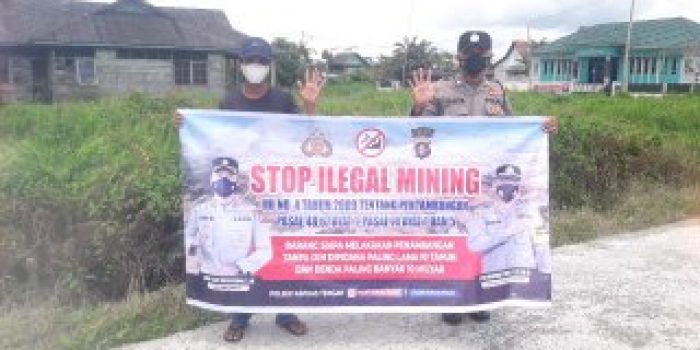 Mencegah Terjadinya Penambangan Liar, Polsek Kapuas Tengah Sosialisasi Ilegal Mining 1 Mencegah Terjadinya Penambangan Liar, Polsek Kapuas Tengah Sosialisasi Ilegal Mining 1
