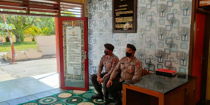 Siaga Mako, Polsek Timpah Melaksanakan Pelayanan Kepolisian Terpadu Dan Rutin Cek Barang Inventaris Dinas 1 Siaga Mako, Polsek Timpah Melaksanakan Pelayanan Kepolisian Terpadu Dan Rutin Cek Barang Inventaris Dinas 1