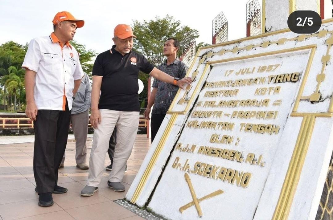 PRESIDEN PKS NAPAK TILAS "JEJAK BUNG KARNO" DI PALANGKA RAYA 1 PRESIDEN PKS NAPAK TILAS "JEJAK BUNG KARNO" DI PALANGKA RAYA 2