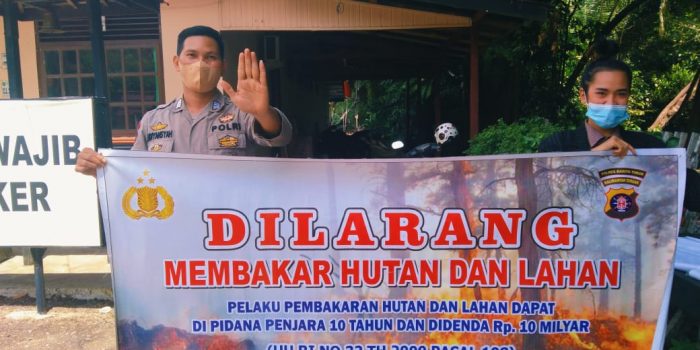 Personel Polsek Benua Lima Sosialisasikan Karhutla Kepada masyarakat 1 Personel Polsek Benua Lima Sosialisasikan Karhutla Kepada masyarakat 1