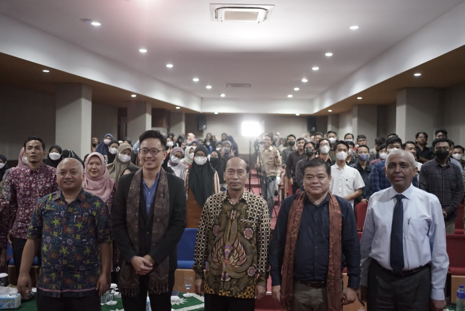 MODEL BARU MEDIA DAN PARIWISATA TINGKATKAN KUALITAS OBYEK WISATA 1 MODEL BARU MEDIA DAN PARIWISATA TINGKATKAN KUALITAS OBYEK WISATA 2