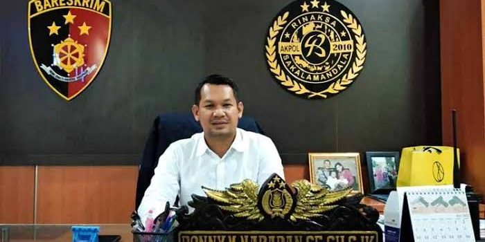 RESMI JADI TERSANGKA, PELAKU BEGAL NENEN SISWI SMA BAKAL MERASAKAN DINGINNYA SEL PENJARA 1 RESMI JADI TERSANGKA, PELAKU BEGAL NENEN SISWI SMA BAKAL MERASAKAN DINGINNYA SEL PENJARA 2