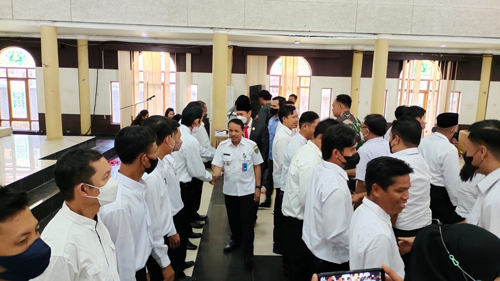 50 ORANG ANGGOTA PPK SE-BARITO TIMUR RESMI DILANTIK 1 50 ORANG ANGGOTA PPK SE-BARITO TIMUR RESMI DILANTIK 2
