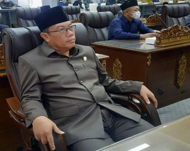 Ketua Komisi III DPRD Apresiasi Kontingen Pesparawi Teweh Tengah Pertahankan Juara Umum 1