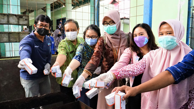 LINDUNGI MASYARAKAT, RSSI PANGKALAN BUN MUSNAHKAN SEDIAN FARMASI DAN LABORATORIUM KADALUARSA 1