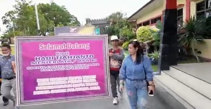 MENTERI ATR/BPN HADI TJAHJANTO PIDANA OKNUM BPN YANG MENERBITKAN SERTIFIKAT DI KAWASAN HUTAN HPK 1 MENTERI ATR/BPN HADI TJAHJANTO PIDANA OKNUM BPN YANG MENERBITKAN SERTIFIKAT DI KAWASAN HUTAN HPK 2