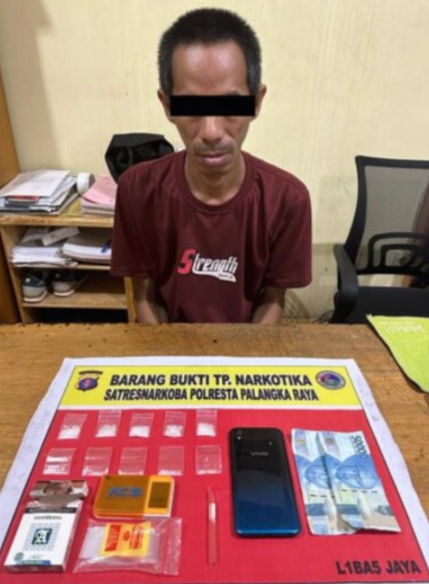 SEORANG PRIA WARGA GANG HIDAYAH DIAMANKAN SATRESNARKOBA KARENA SIMPAN 5.95 GRAM SABU 1