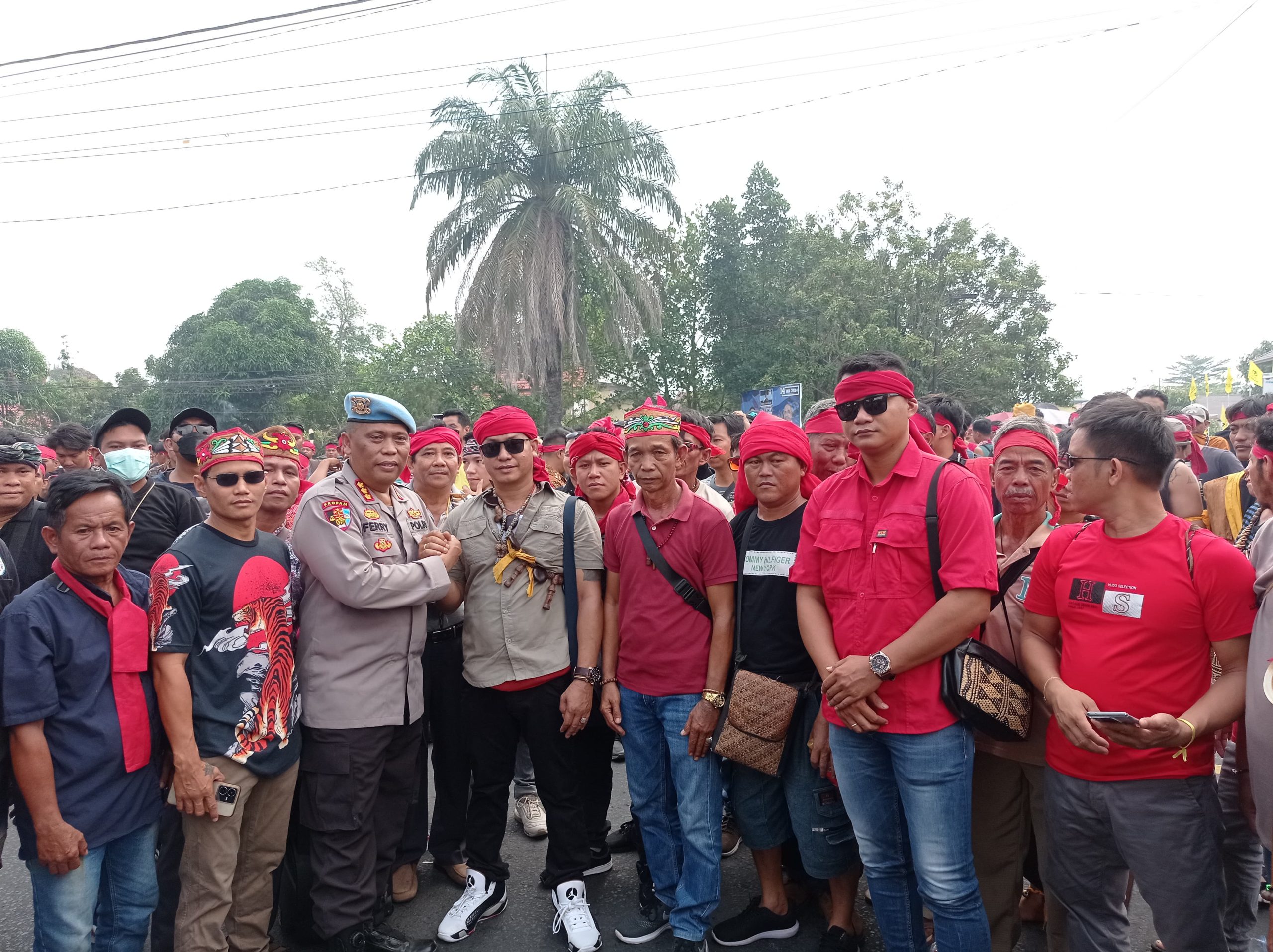 Gelar Aksi Damai, Ini Tujuh Tuntutan Aliansi Masyarakat Peduli Desa Bangkal Kepada Polda Kalimantan Tengah 1