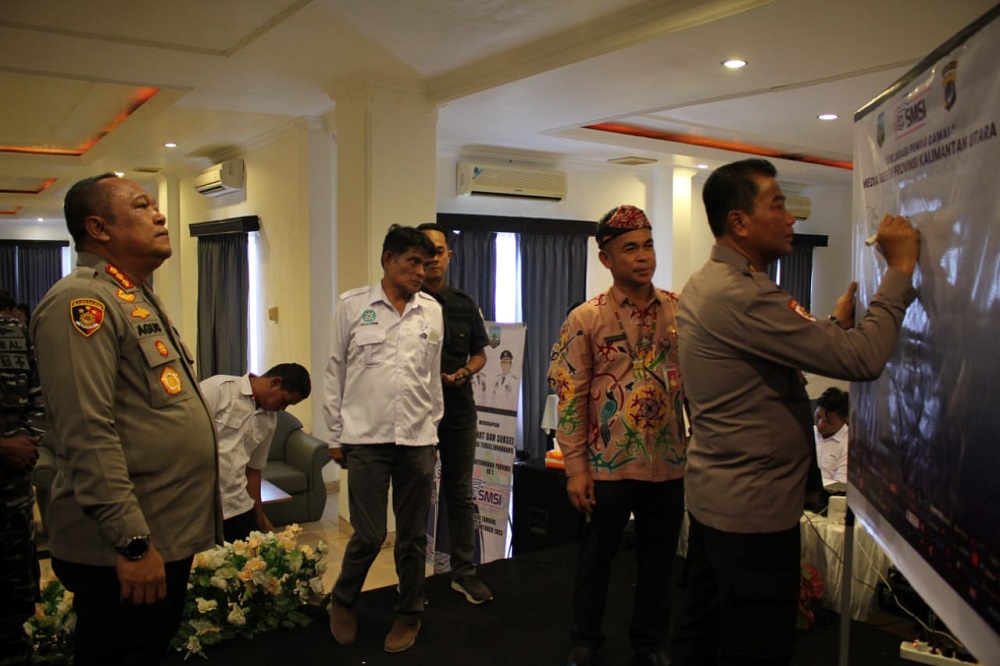 Deklarasi Damai Pemilu 2024: Kepolisian Kalimantan Utara Bersama SMSI dan Forkopimda Berkomitmen untuk Menjaga Kondusifitas 1