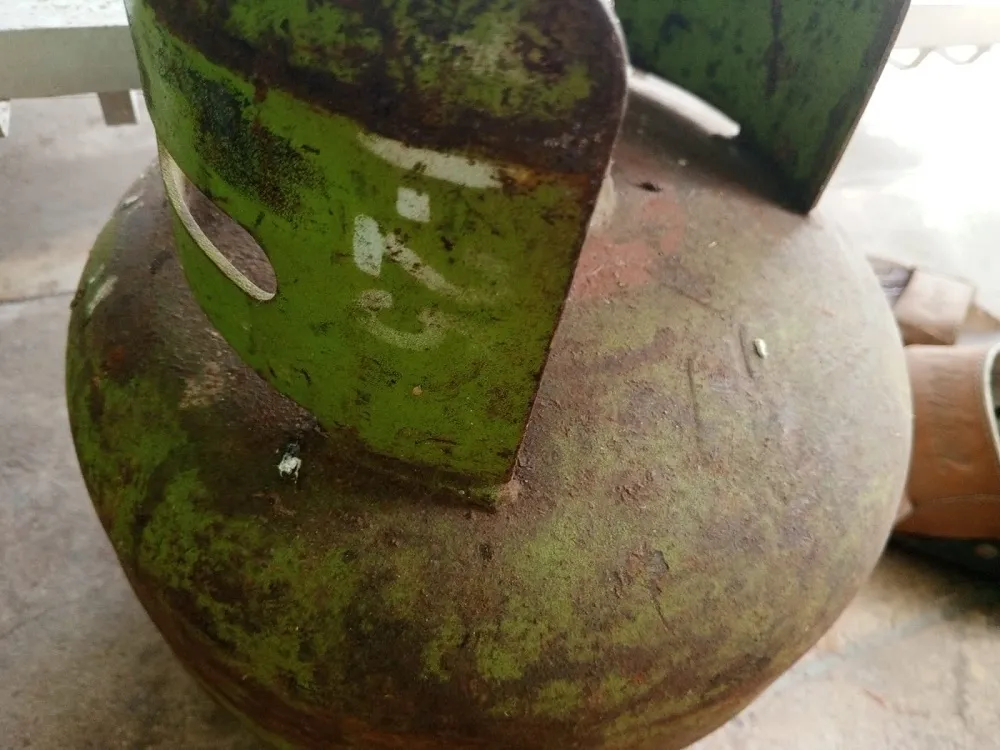 Kelangkaan Gas Tabung Melon bikin Runyam 1 Kelangkaan Gas Tabung Melon bikin Runyam 2